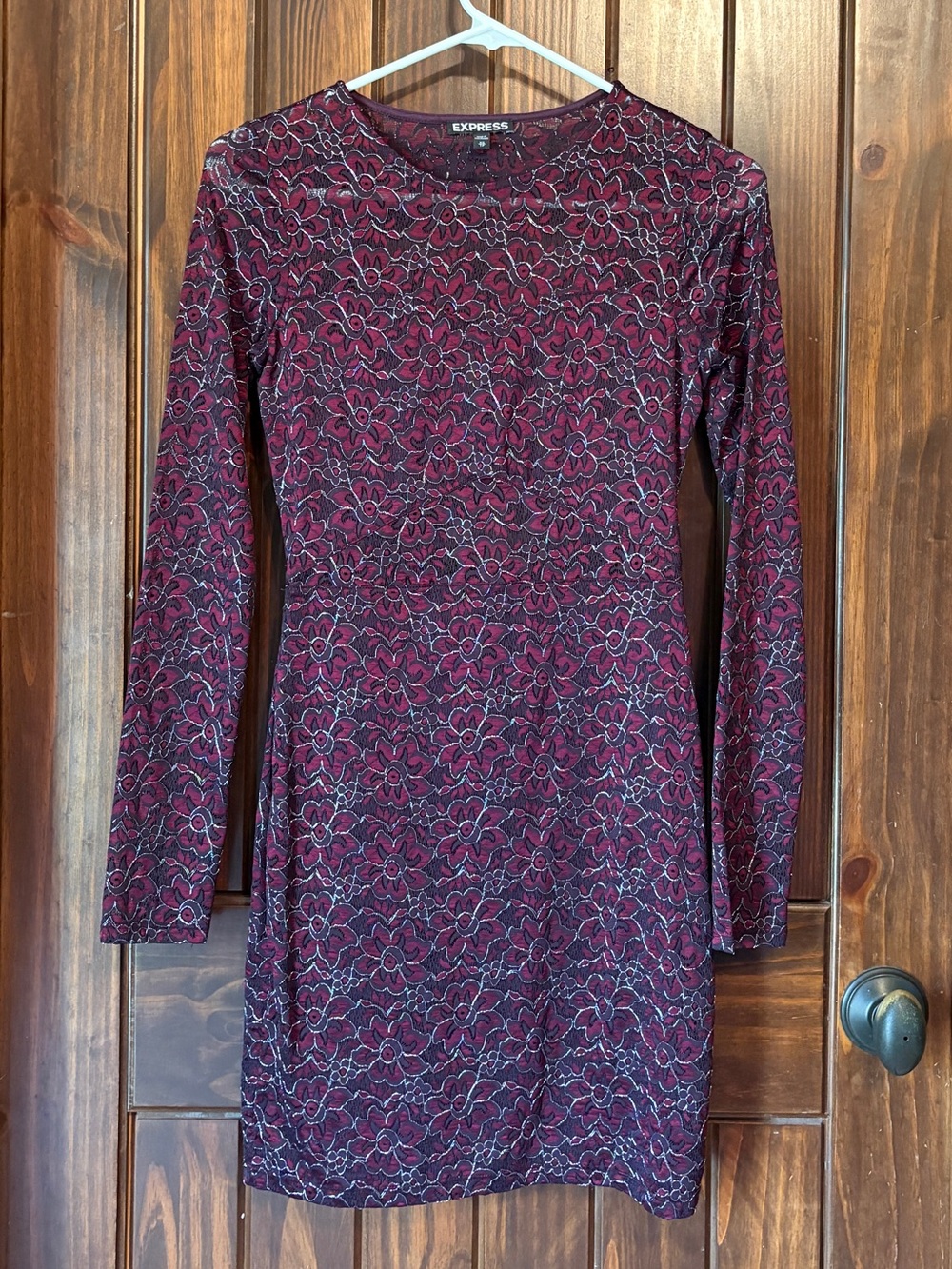 Express Burgundy Floral Long-Sleeve Bodycon Dress with Open Back XS